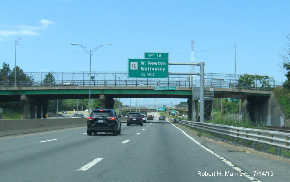 Image of newly placed 1/4 Mile advance sign for MA 16 exit in I-90/Mass Pike West in Newton