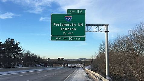 Image of newly placed overhead 1/2 mile advance sign for I-495 exit on I-90/Mass Pike West in Westborough, by Benjamin Long