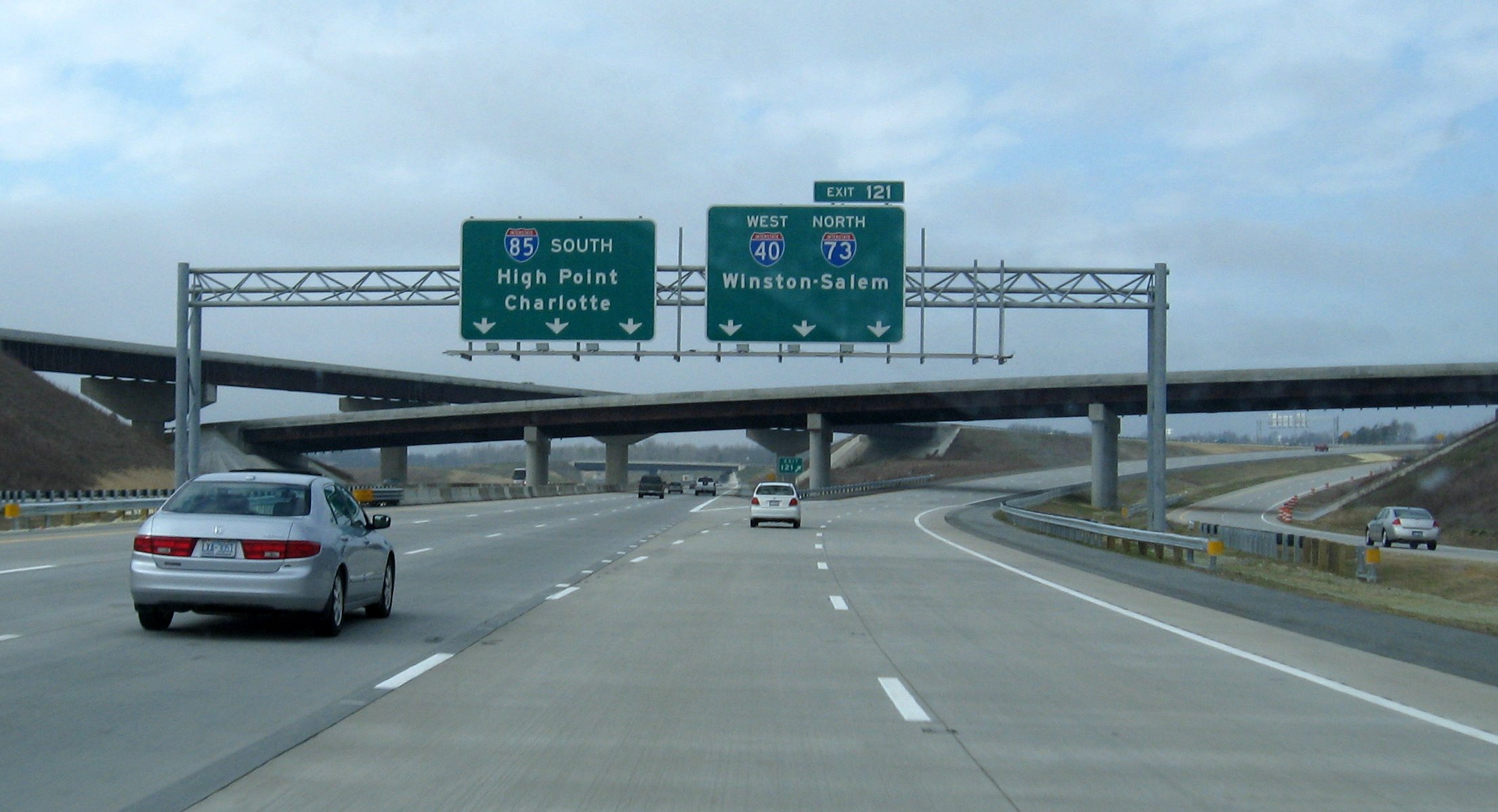 Photo of exit signage at split of then I-85 and I-40 in Feb. 2007