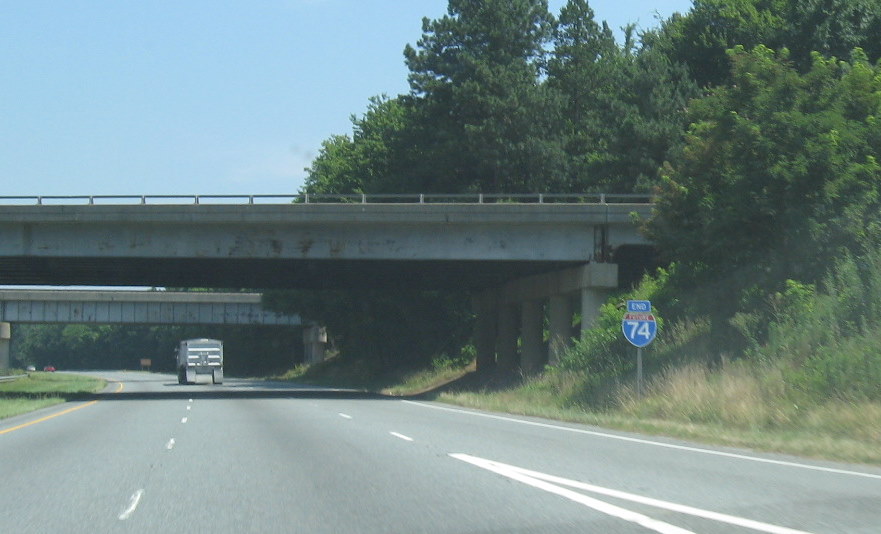 Photo of the the End Future I-74 sign after the US 311 exit on-ramp on US 
220 (Future I-73) North in Randleman, NC, June 2009