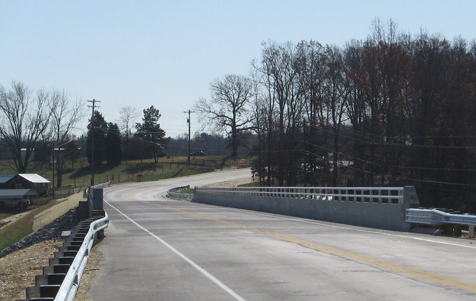 Photo of Jackson Lake Rd Bridge south soon after it opened in Nov. 2008