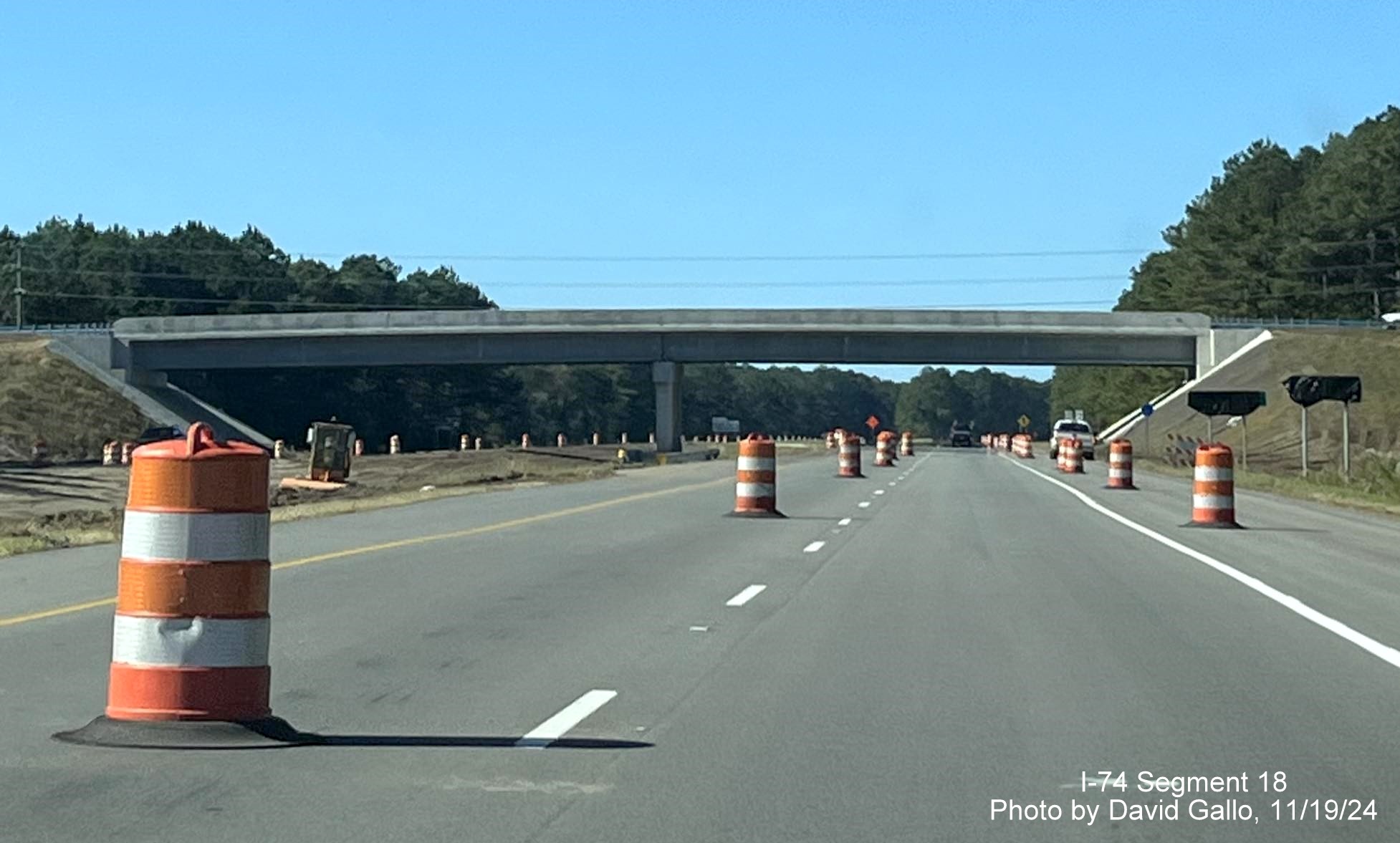 Image approaching the completed Chaucey Town Road bridge at the Lake Waccamaw exit on 
        US 74/76 (Future I-74) West, by David Gallo, November 2024