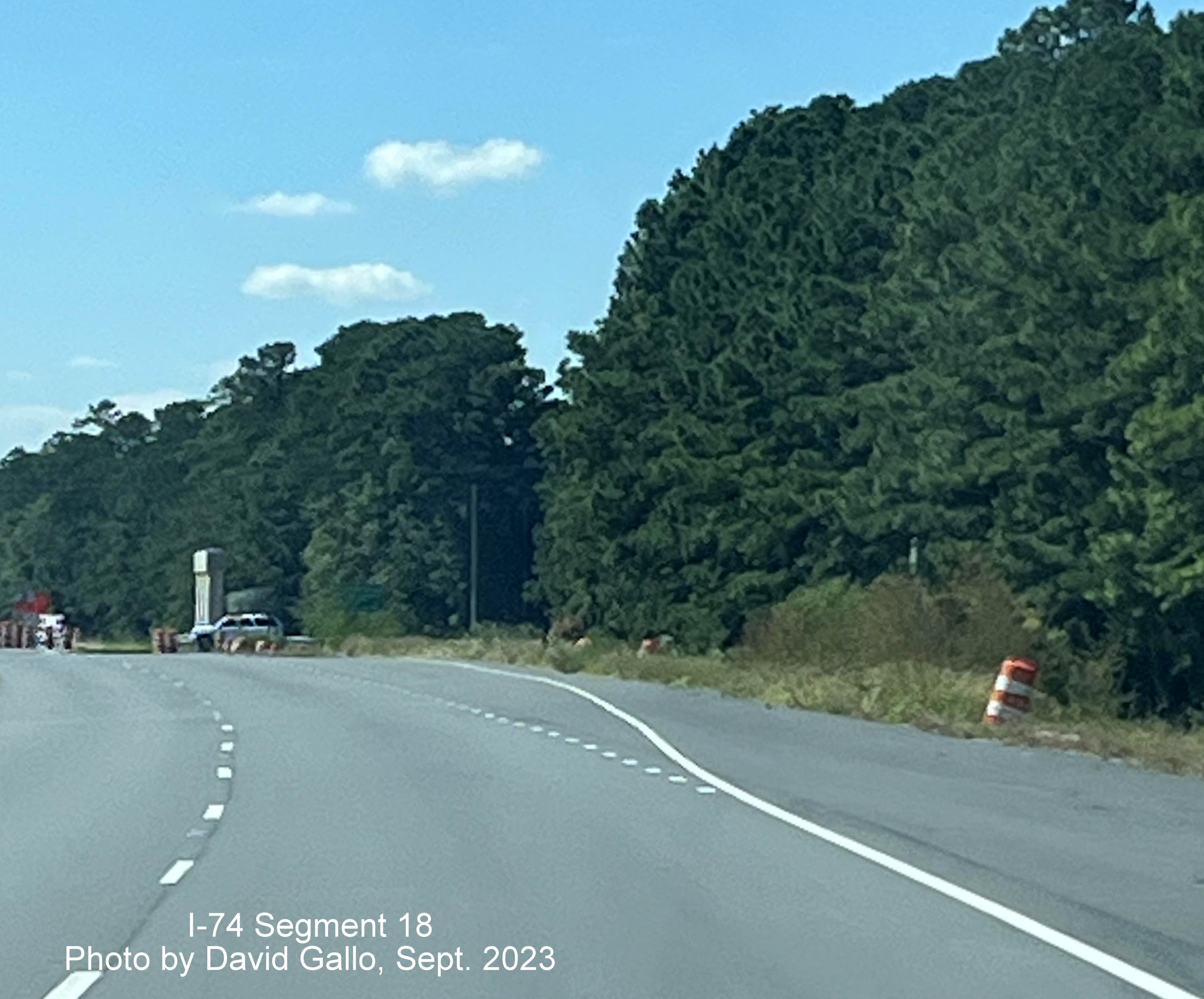 Image of the appearance of a bridge support approaching current Old Lake Road intersection on US 74/76 (Future I-74) West in Lake Waccamaw, David Gallo, September 2023