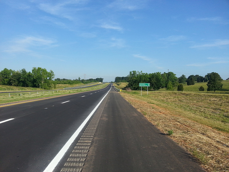 Photo of finished I-74 freeway near Glenola, May 2013 from MBHockey13