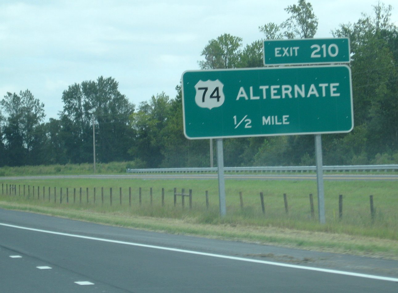 Photo of last numbered eastbound exit sign on I-74 for NC 41, Sept. 2008