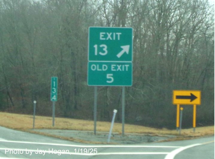 Image of recently placed gore sign for Witch Meadow Road exit with new 
	milepost based exit number and Old Exit 5 sign below on CT 11 South in Colchester, by Jay Hogan, January 2025