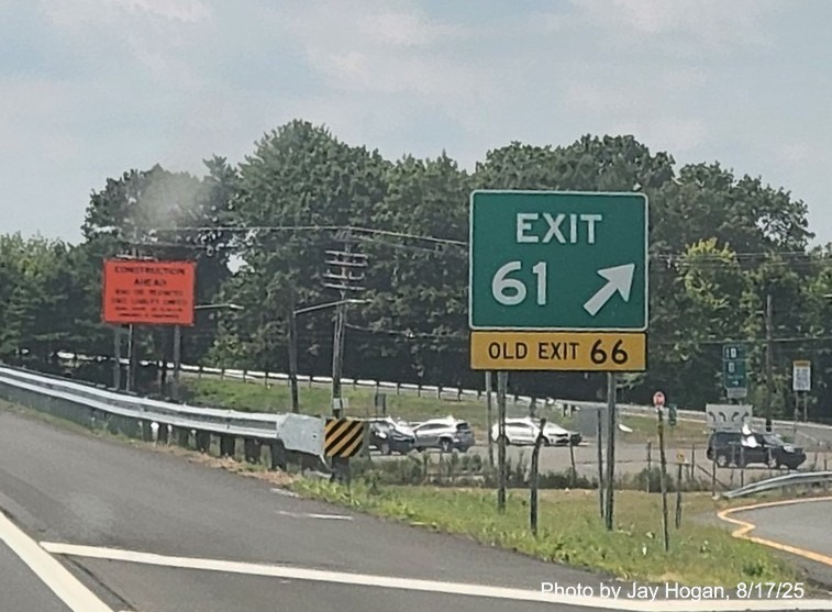 Image of gore sign for the US 5 exit, with new milepost based exit number 
 and yellow Old Exit 66 tab below on CT 15 South/Cross Parkway in Wallingford, 
 by Jay Hogan, August 2025