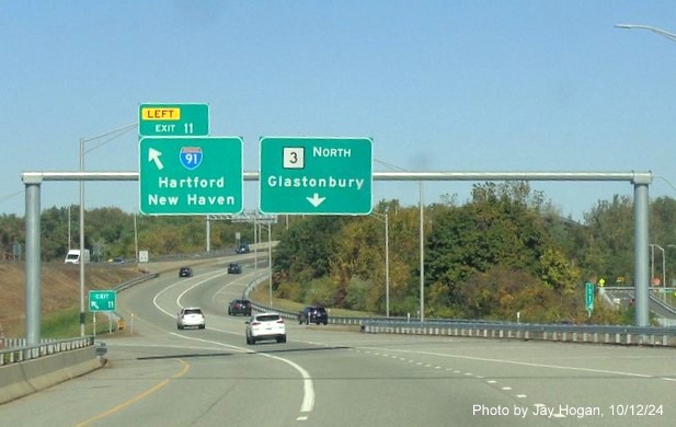 Image of recently placed overhead ramp sign for I-91 exit with new milepost based exit number 
          on CT 3 North in Wethersfield, by Jay Hogan, October 2024