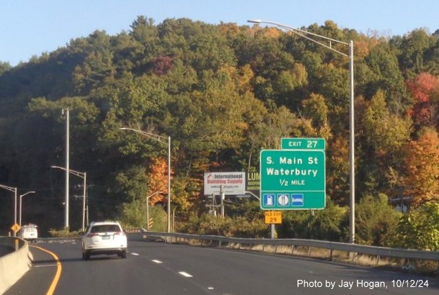 Image of overhead ramp sign for CT 68 exit with new milepost based exit number on CT 8 
        North in Naugatuck, by Jay Hogan, October 2024