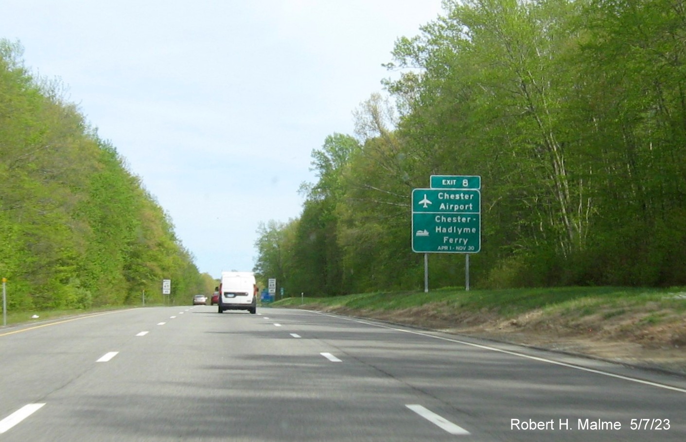 Image of ground mounted auxiliary sign for CT 148 exit with new milepost based exit number on CT 9 South in Chester, May 2023
