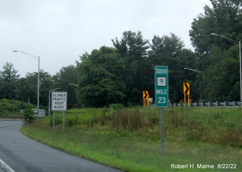 Image of CT 9 exit milemarker on CT 9 South in Middletown, August 2022