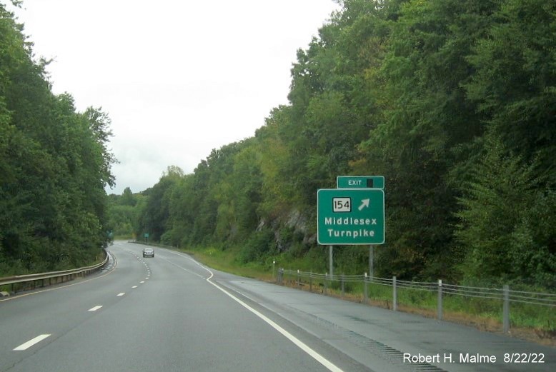 Image of exit sign for CT 154 exit with future milepost based exit number covered over on CT 9 South in Essex, August 2022