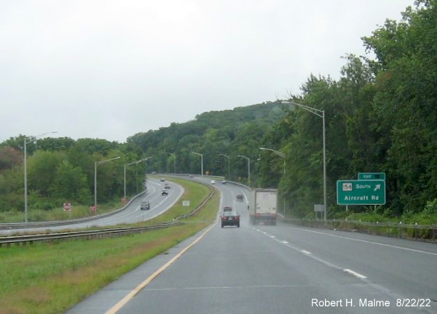 Image of exit sign for CT 154 South exit with covered over future milepost based exit number on CT 9 South in Durham, August 2022
