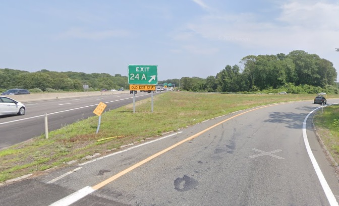 Google Maps Street View image of gore sign for South MA 140 exit with new milepost based exit number and yellow Old Exit 13A sign below on I-195 East in New Bedford, July 2021