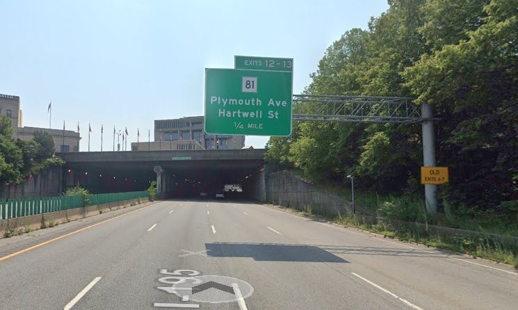 Google Maps Street View image of 1/4 mile advance sign for MA 81/Plymouth Avenue exit with new milepost based exit numbers on I-195 East in Fall River, July 2021