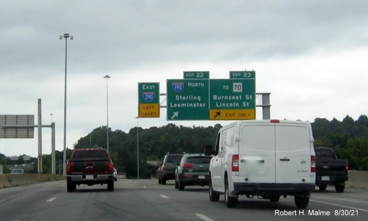 Image of recently placed overhead ramp sign for the North I-190/MA 70 exit with new I-395 milepost based exit numbers on I-290 East in Worcester, August 2021