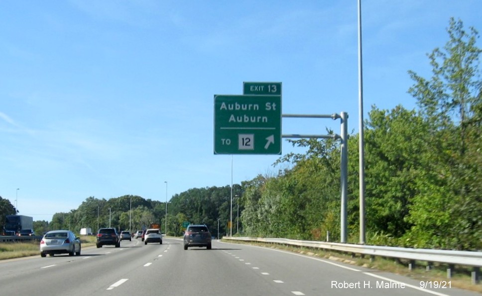 Image of overhead ramp sign for Auburn Street exit with new milepost based exit number on I-290 West in Auburn, September 2021