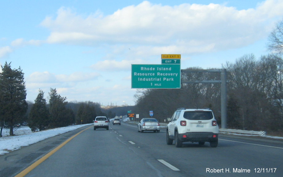 Image of 1-Mile advance sign for RI Industrial Park exit on I-295 North in Cranston, RI with new exit number