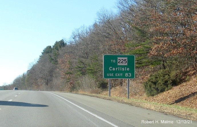 Image of newly placed auxiliary sign for Boston Road exit on I-495 South in Westford, December 2021