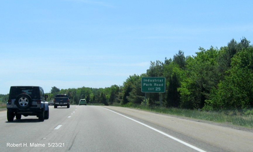 Image of auxiliary sign for Bay Street exit with new milepost based exit number on I-495 South in Taunton, May 2021