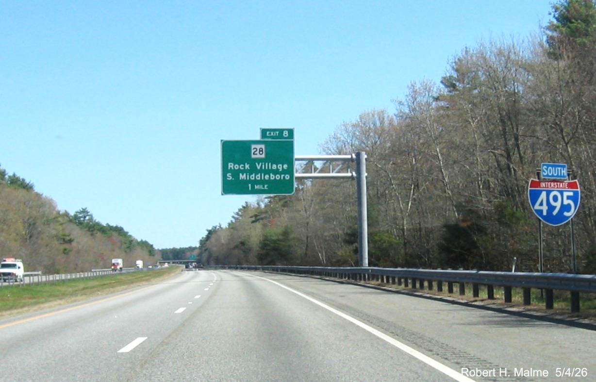 Image of new 1 mile advance overhead sign for MA 28 exit on I-495 South in South Midddleboro, 
	Google Maps Street View, May 2026
