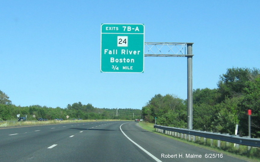 Image of recently placed 3/4 mile overhead advance sign for MA 24 exit on I-495 South in Middleboro in June 2016