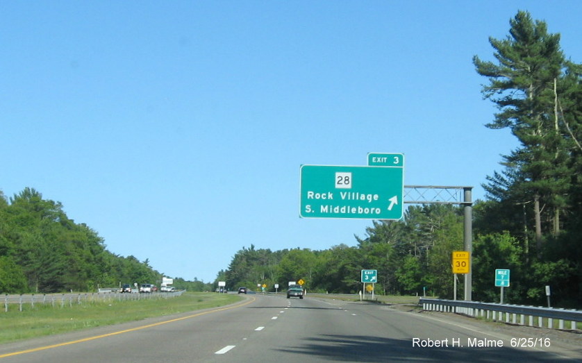 Image of recently placed overhead off-ramp sign for MA 28 exit in South Middleboro in June 2016
