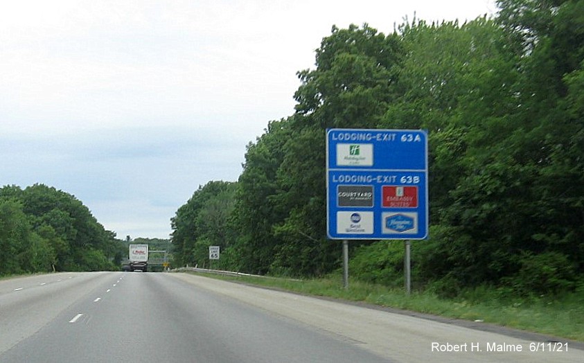 Image of auxiliary sign for US 20 exits with new milepost based exit numbers on I-495 North in Marlborough, June 2021