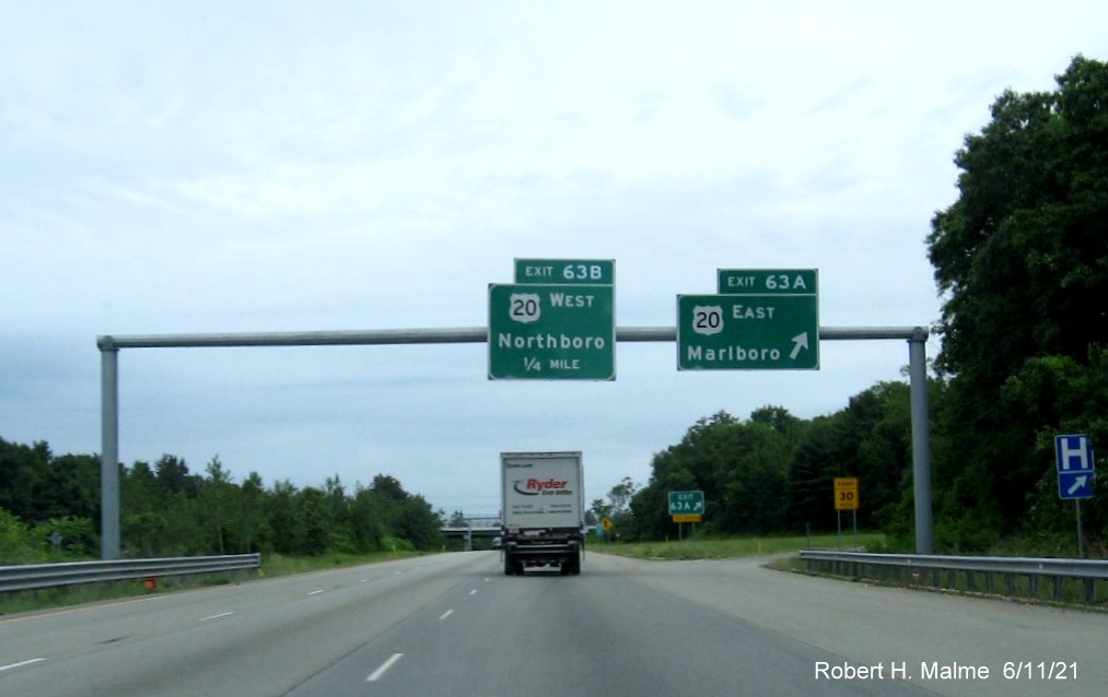 Image of overhead signage at ramp for US 20 East exit with new milepost based exit numbers on I-495 North in Marlborough, June 2021