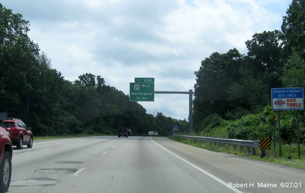 Image of 1/2 mile advance sign for US 20 West exit with new milepost based exit number on I-495 South in Marlborough, June 2021
