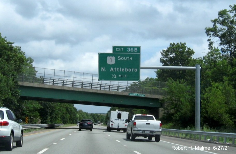 Image of 1/2 mile advance overhead sign for US 1 South exit with new milepost based exit number on I-495 South in Wrentham, June 2021 