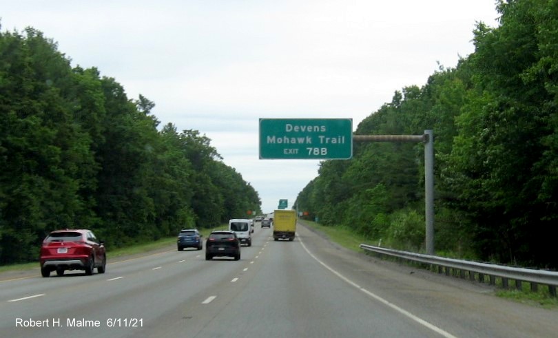 Image of overhead auxiliary sign for MA 2 West exit with new milepost based exit number on I-495 North in Littleton, June 2021