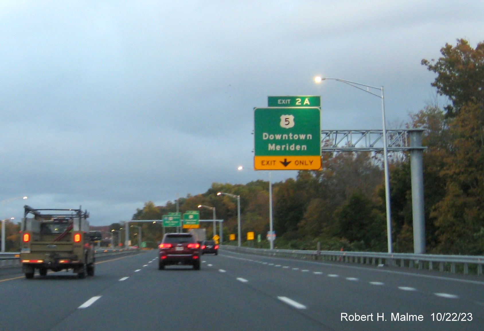 Image of new exit sign for the US 5 exit with the new milepost based exit number, October 2023
