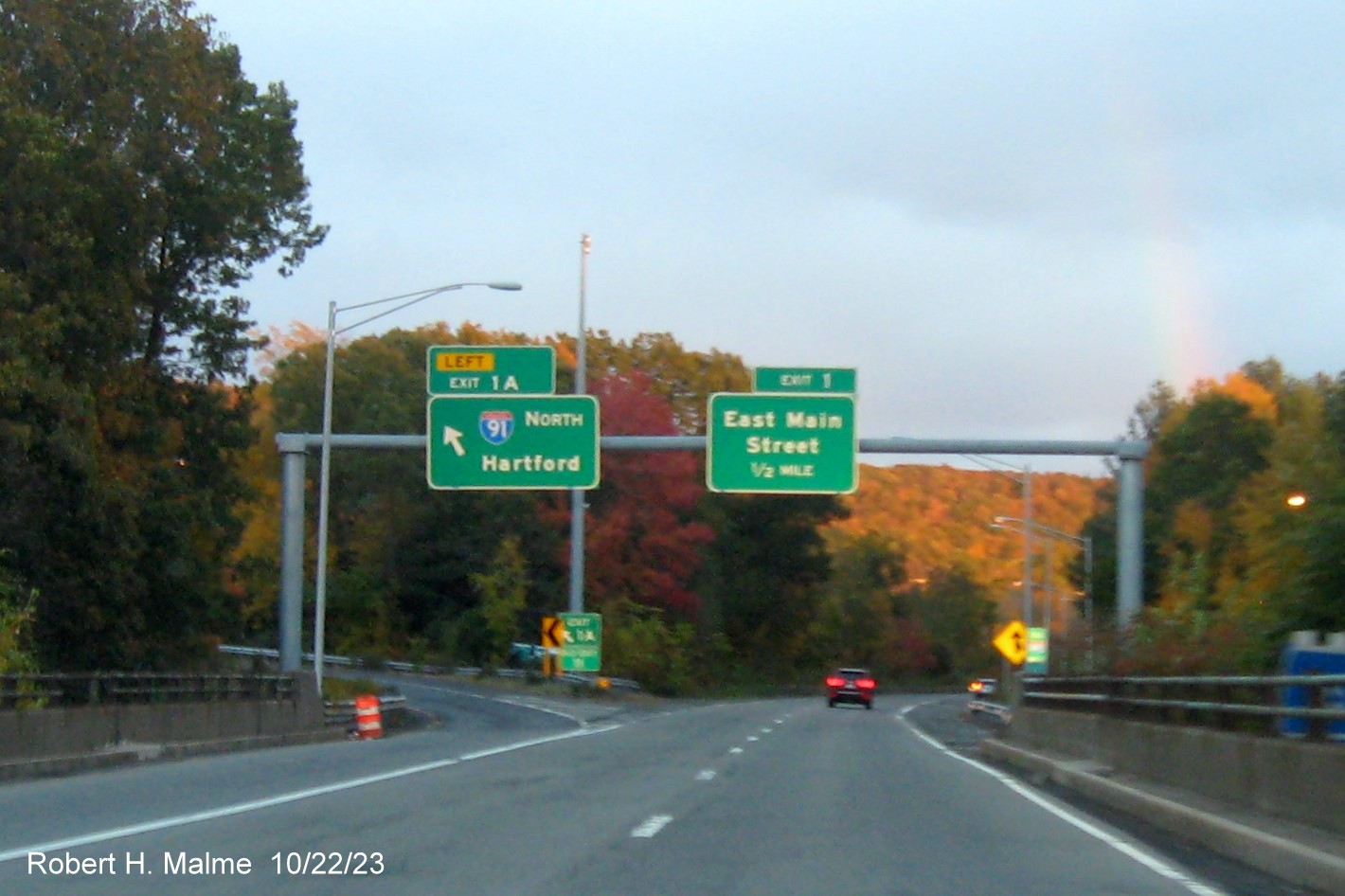 Image of new overhead exit sign for the I-91 North exit with the new milepost based exit number, October 2023