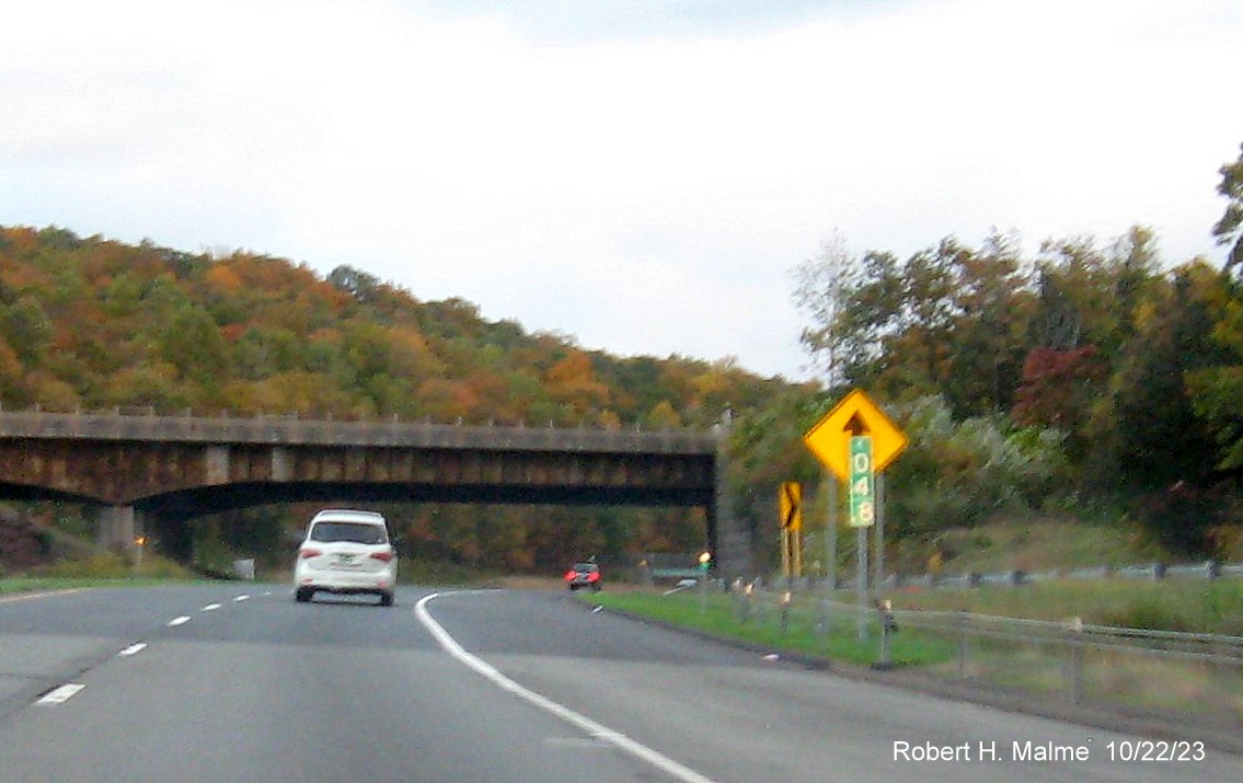 Image of new I-691 East mile marker after CT 322 exit, October 2023
