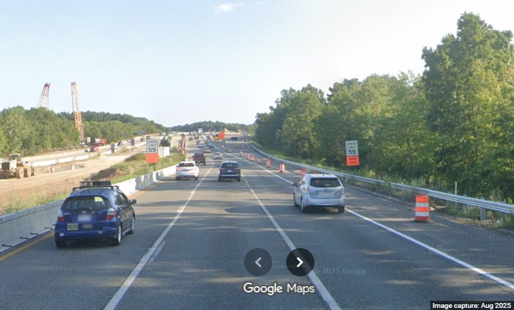 Image of traffic moving to the left prior to the I-90 exit in work zone for Mass Pike 
	interchange construction on I-495 South in Hopkinton, Google Maps Street View, August 2025