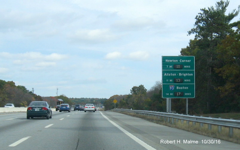 Image of activated Real Time Traffic sign along I-90/Mass Pike East in Natick