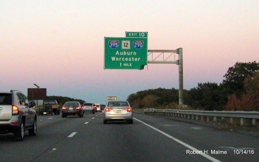 Image of new route shields on Exit 10 1 Mile advance sign on I-90/Mass Pike East in Auburn