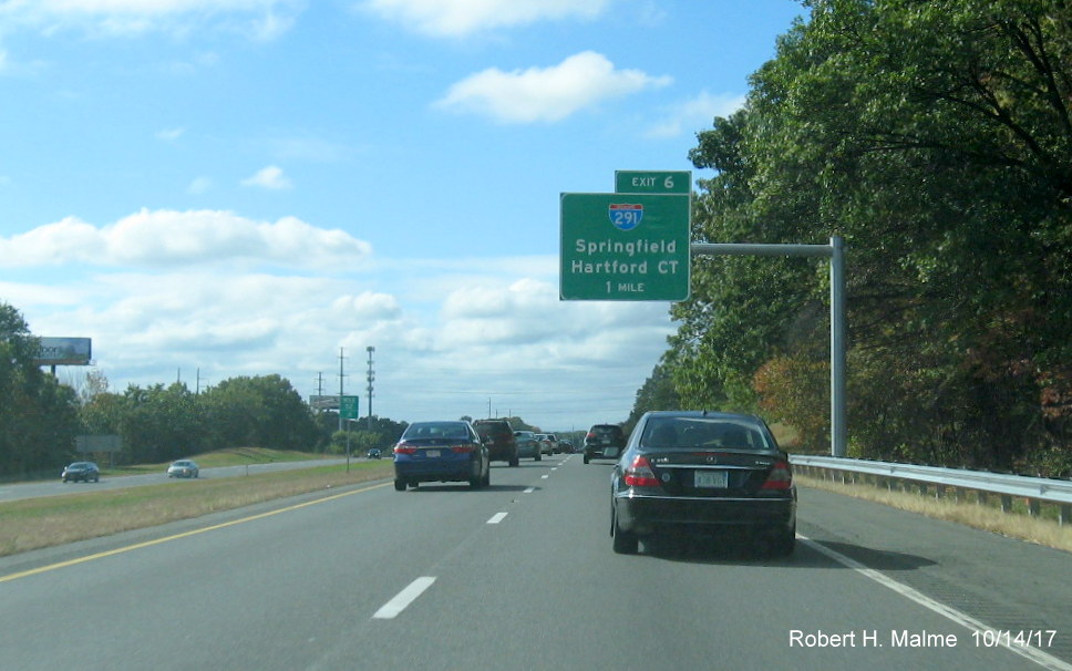 Image of recently placed 1-Mile advance overhead sign for I-291 Exit on I-90/Mass Pike West in Springfield