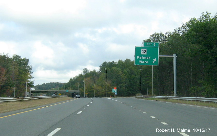 Image of newly placed overhead exit ramp sign for MA 32 exit on I-90/Mass Pike East in Palmer
