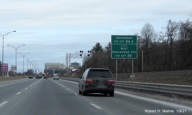 Image of auxilary sign for I-93 and South Boston exits with unchanged sequential exit numbers on I-90 East in Allston-Brighton, January 2021