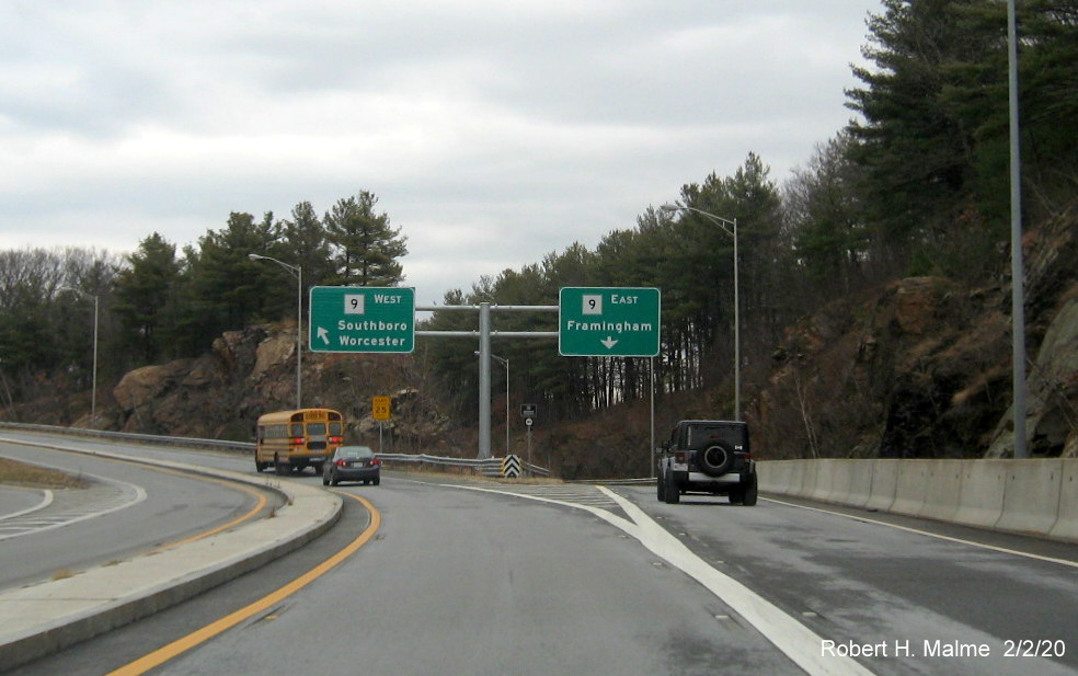 Image of overhead ramp signs for MA 9 at Framingham exit on I-90/Mass Pike