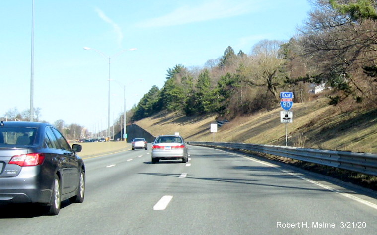 Image of recently placed East I-90/Mass Pike reassurance marker after the MA 16 on-ramp in Newton