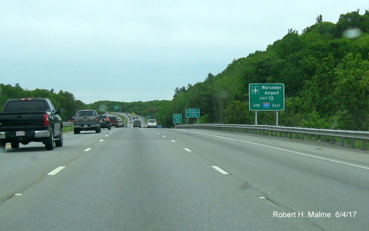 Image of new auxiliary sign placed for I-290/I-395/MA 12 exit on I-90/Mass Pike East in Auburn