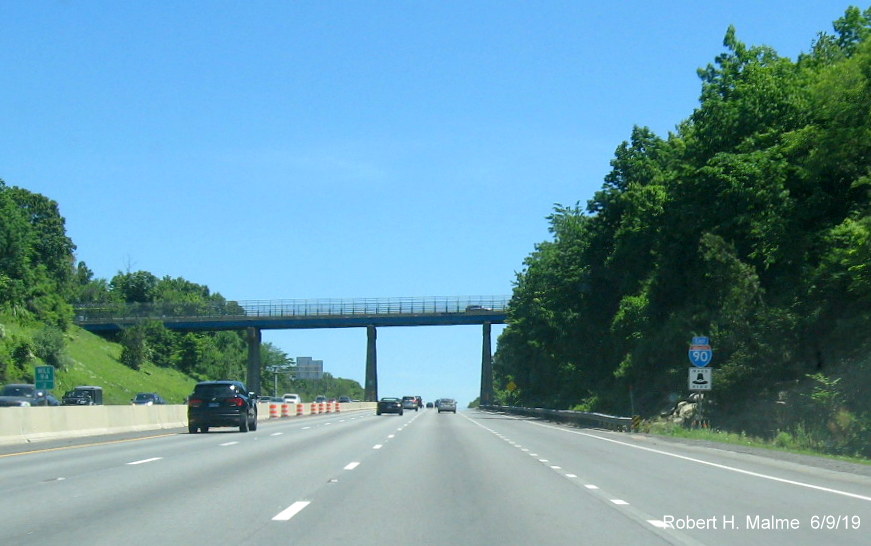 Image of newly placed East I-90/Mass Pike reassurance marker following MA 146/US 20 exit in Millbury