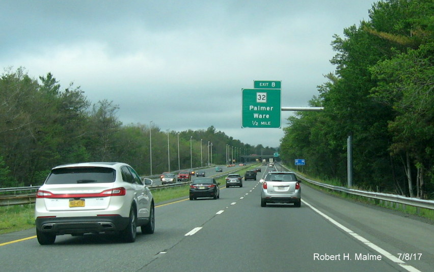 Image of newly placed 1/2 mile advance overhead sign for MA 32 exit on I-90 East in Palmer