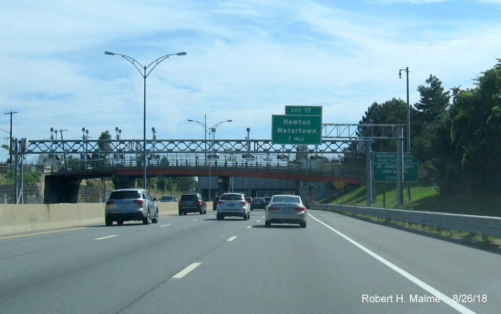 Image of new cantilever post 1-mile advance overhead sign for Newton/Watertown exit on I-90/Mass Pike East