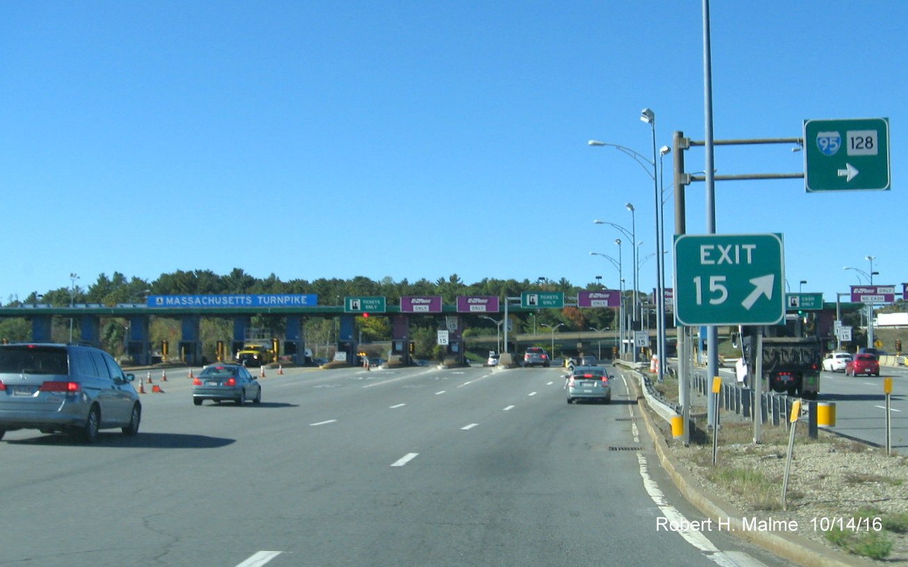 Image of soon to be demolished Weston Toll Plaza from I-90 West