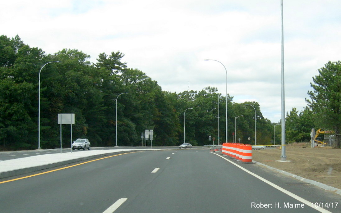 Image of view of former toll plaza area on ramp from US 202/MA 10 to I-90/Mass Pike in Westfield