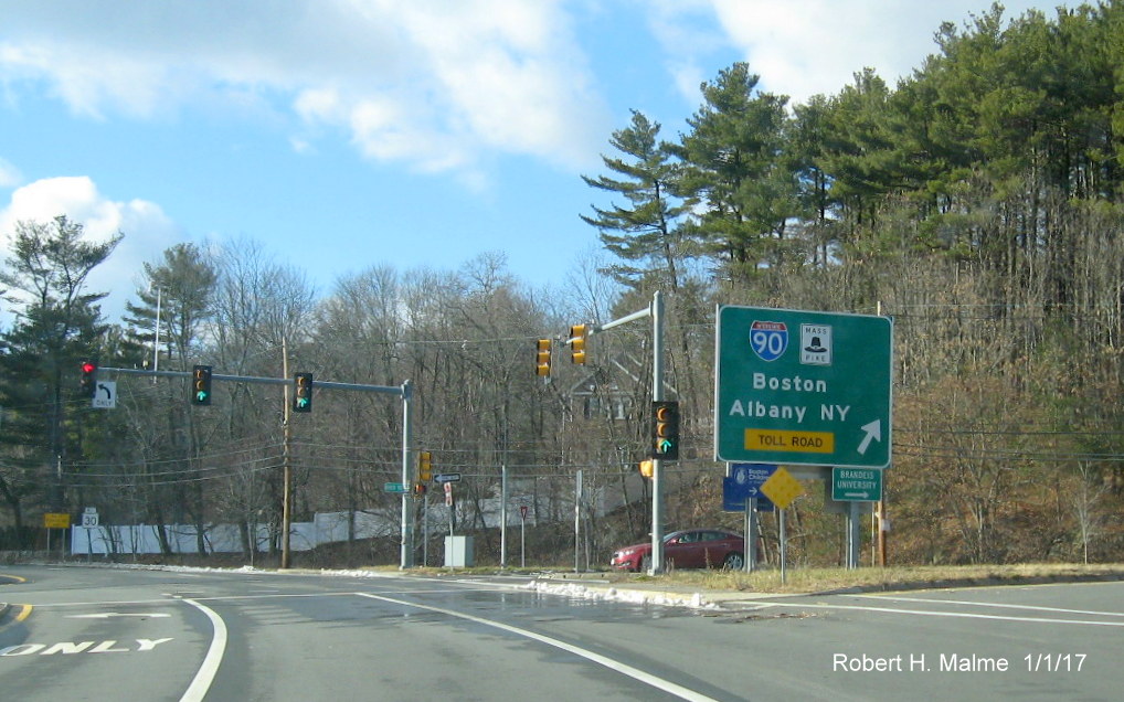 Image of I-90 entrance guide sign on MA 30 West in Weston